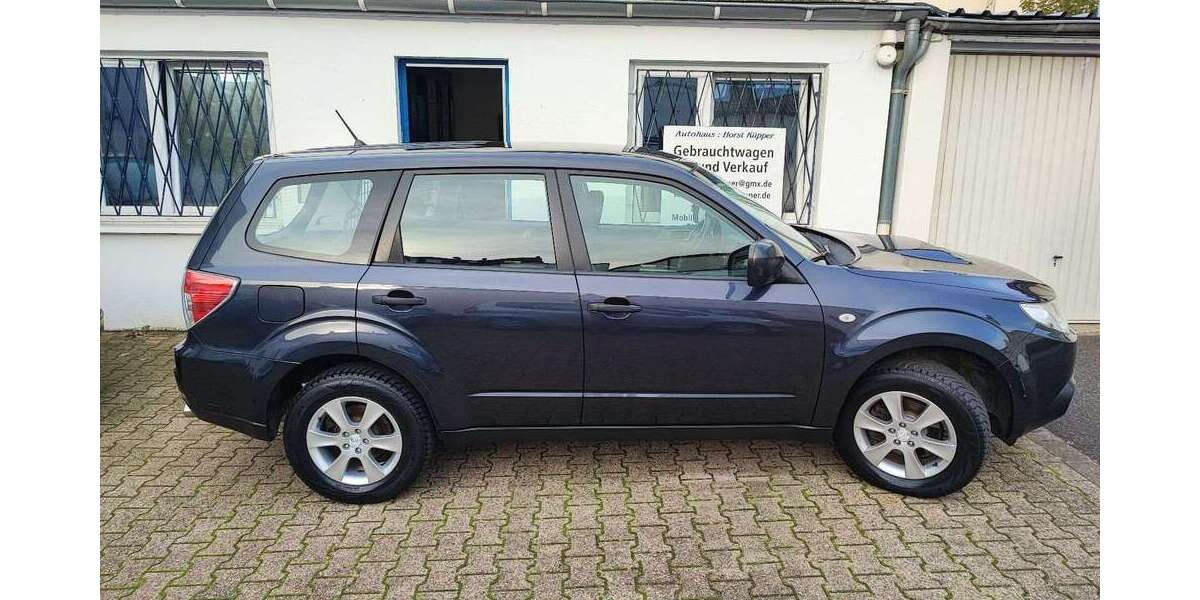 Subaru Forester 225.000 km 4.900 &euro; Düsseldorf 40472