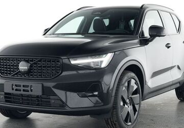 Volvo XC40 4.500 km 43.490 &euro; Fulda 36043
