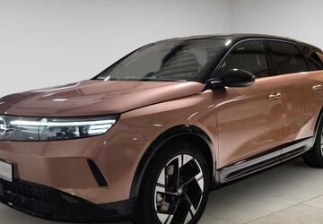 Opel Grandland (X) 14.500 km 42.390 &euro; Rostock 18146