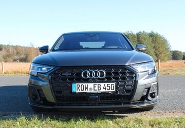 Audi A8 49.000 km 54.300 &euro; Ahausen 27367