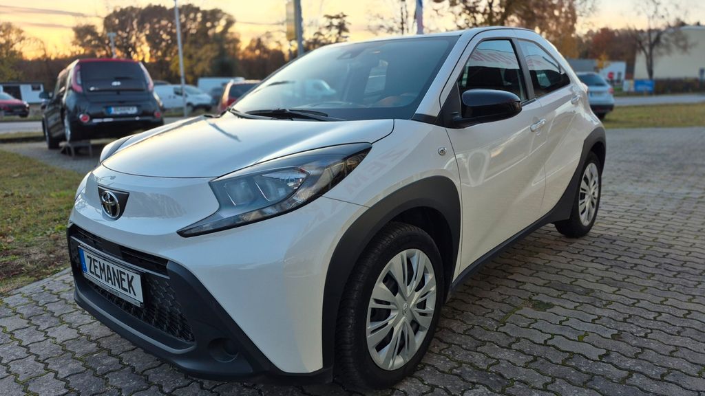Toyota Aygo (X) 39.510 km 13.990 &euro; Zehdenick 16792