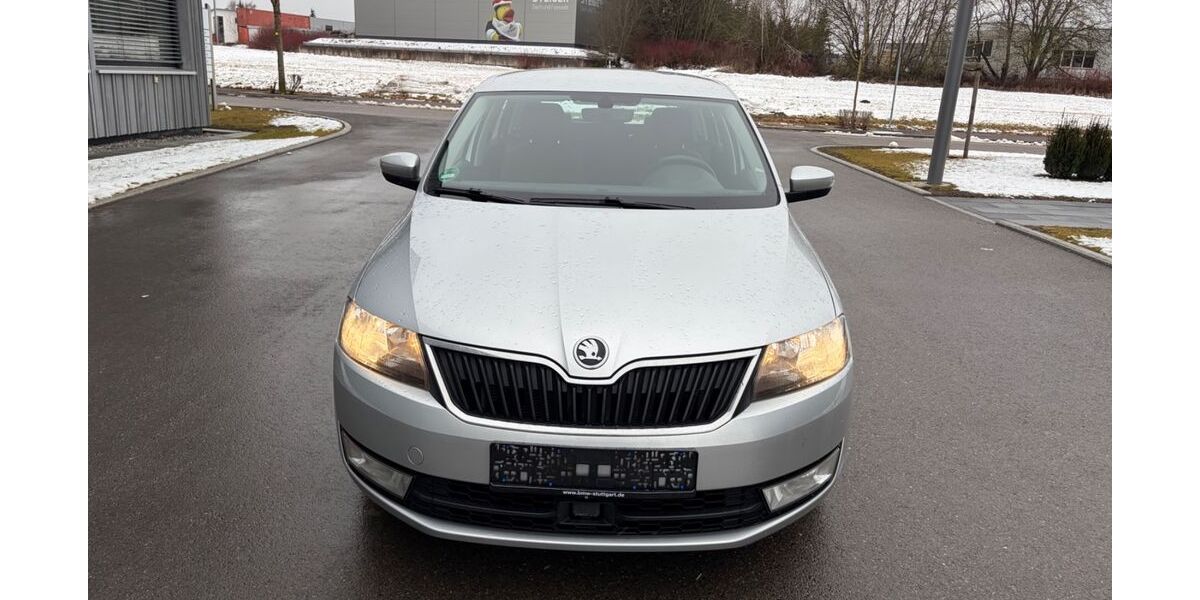 Skoda Rapid 107.000 km 8.999 &euro; Donaueschingen 78166