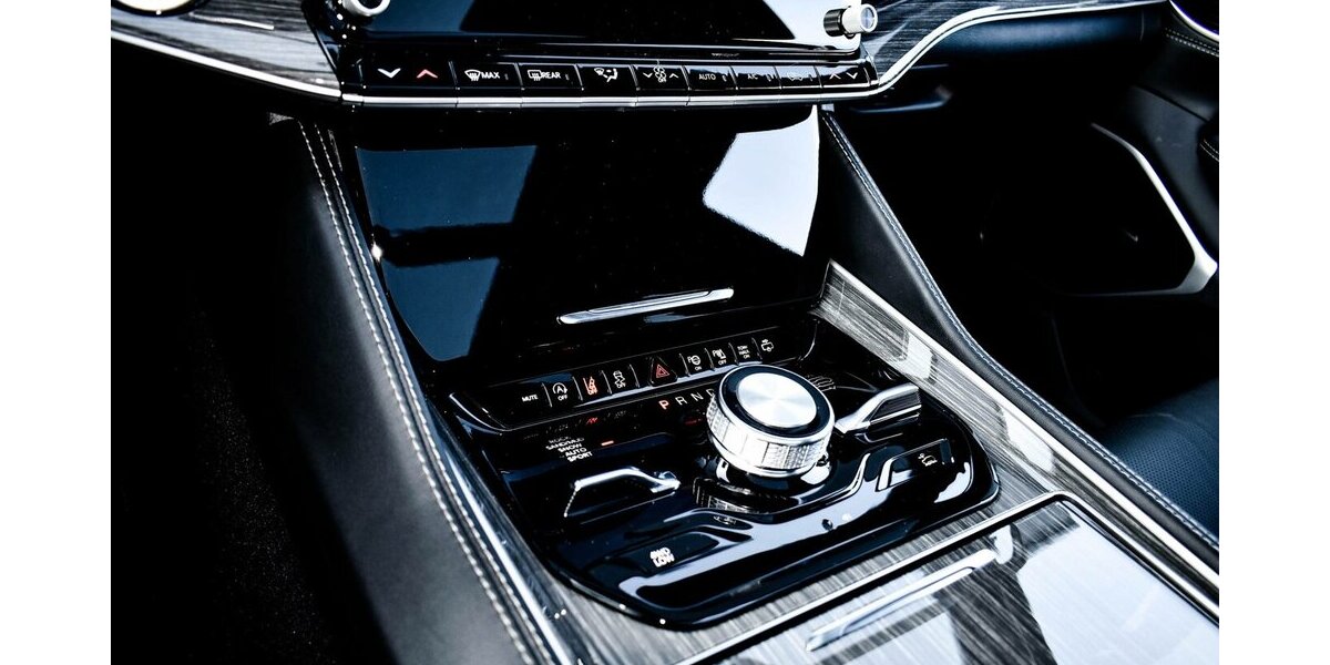 Jeep Wagoneer Series III A/T 4x4 5.7l V8 13.500 km 99.990 &euro; Höchberg-Würzburg 97204