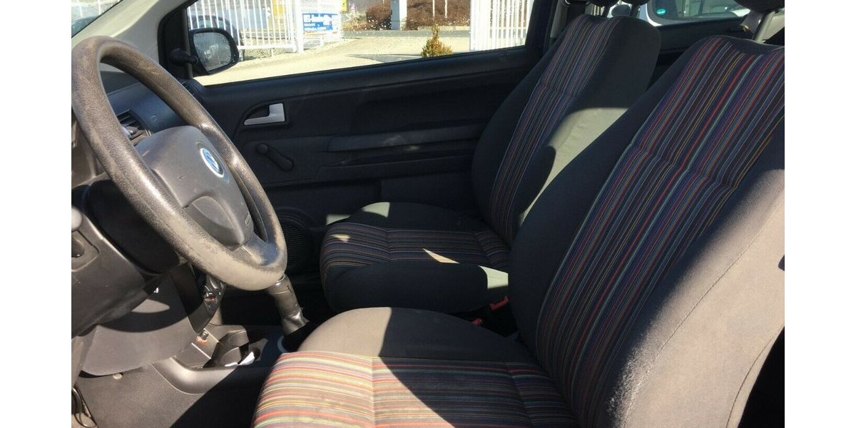 VW Fox Basis mit Resttüv 9/26! 150.000 km 500 &euro; Himmelkron 95502