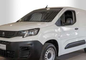 Peugeot Partner 17.609 km 13.950 &euro; Schwerte 58239