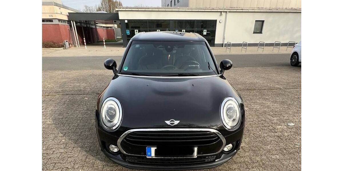 Mini Cooper D Clubman 139.000 km 9.350 &euro; Dortmund 44339