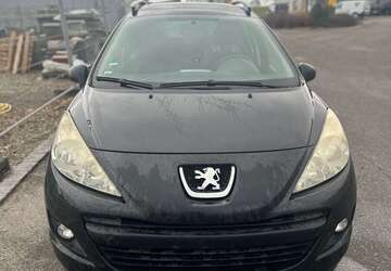 Peugeot 207 191.174 km 950 &euro; Oberstadion 89613