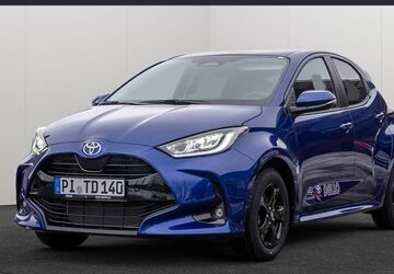 Toyota Yaris 2.500 km 25.690 &euro; Rellingen 25462