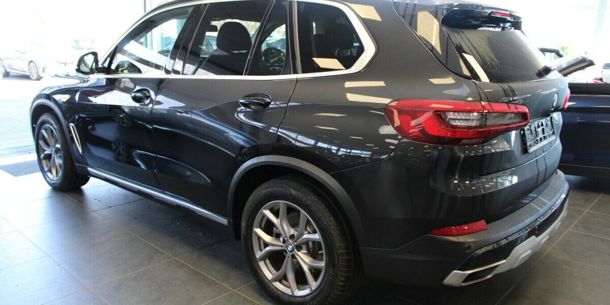 BMW X5 xDrive30d xLine 31.240 km 51.480 &euro; Euskirchen 53881