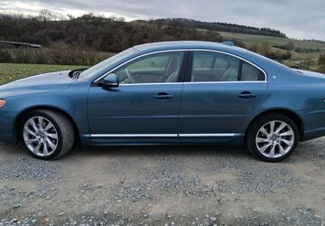 Volvo S80 129.000 km 14.900 &euro; Usingen 61250