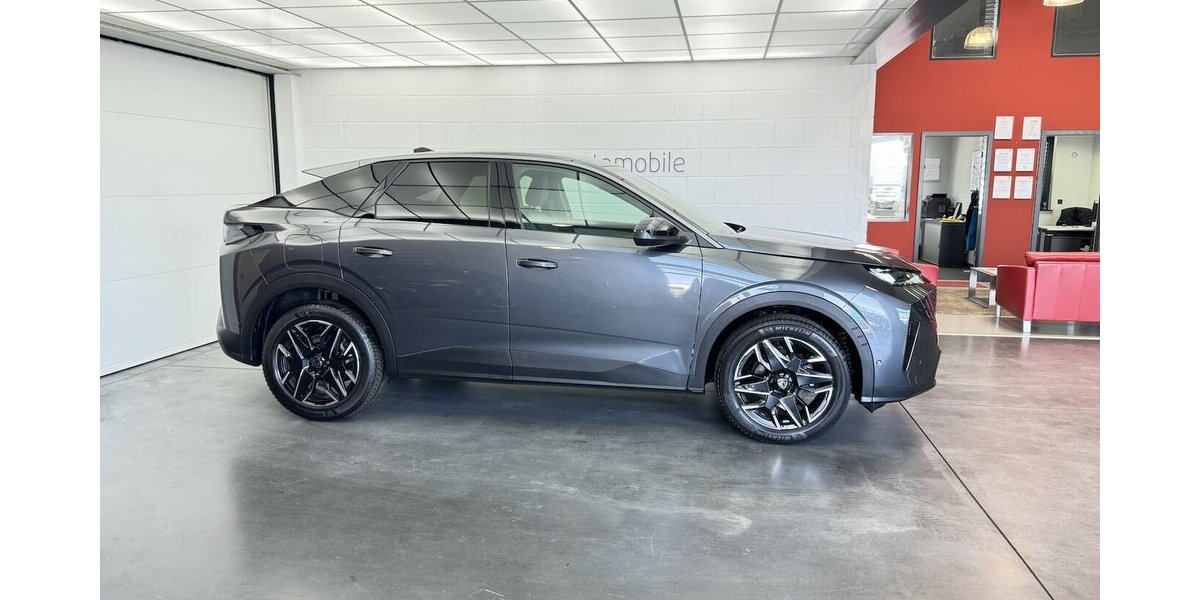 Peugeot 3008 Allure 145 Mild Hybrid Full LED 360° 38.211 km 24.870 &euro; Lich 35423