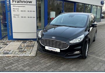 Ford S-Max 48.186 km 23.985 &euro; Cottbus 03044