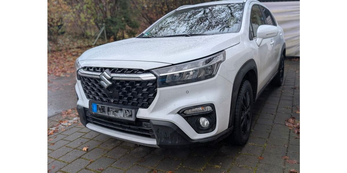 Suzuki (SX4) S-Cross 16.000 km 20.500 &euro; Mietingen 88487