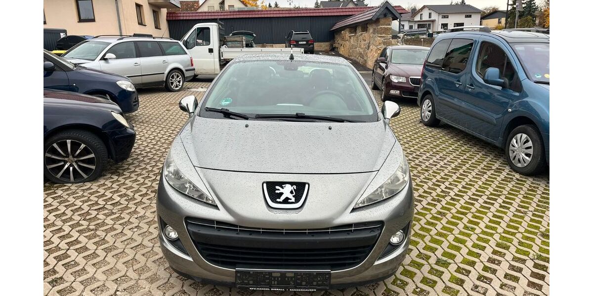 Peugeot 207 152.000 km 1.990 &euro; Vollersroda 99438