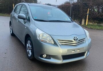 Toyota Verso 298.000 km 3.990 &euro; Rülzheim 76761
