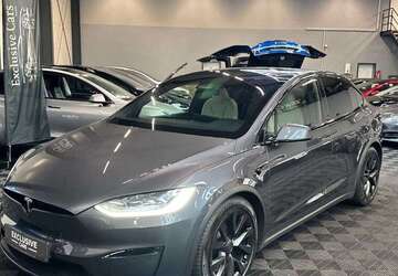 Tesla Model X 79.333 km 74.750 &euro; Emsbüren 48488