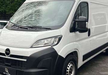 Opel Movano 10.355 km 31.900 &euro; Bielefeld 33647
