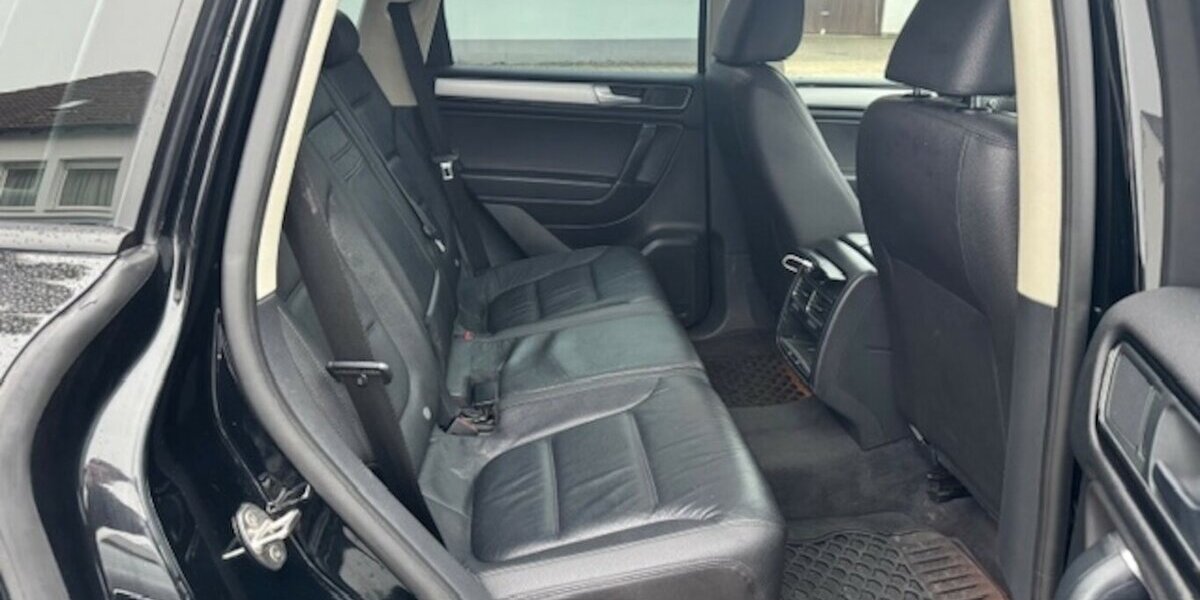 VW Touareg 3.0 V6 TDI Terrain Tech 4 Motion 165.000 km 17.990 &euro; Neckarsulm 74172