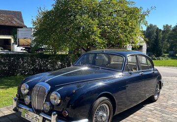 Jaguar Daimler 21.000 km 10.490 &euro; Roding 93426