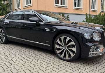Bentley Flying Spur 29.500 km 223.490 &euro; Dresden 01159