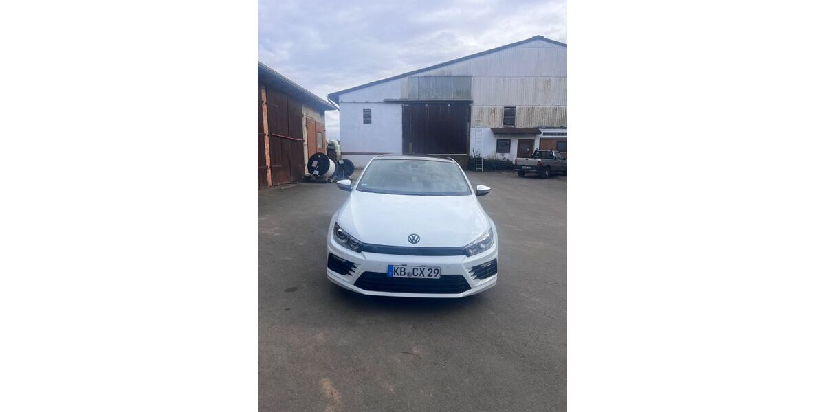 VW Scirocco 146.000 km 22.999 &euro; Vöhl 34516