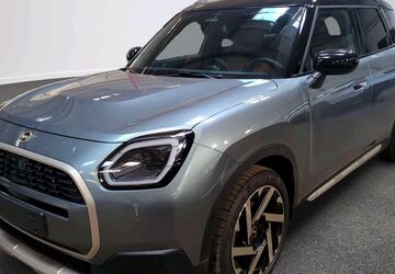 Mini One D Countryman 4.577 km 42.370 &euro; 