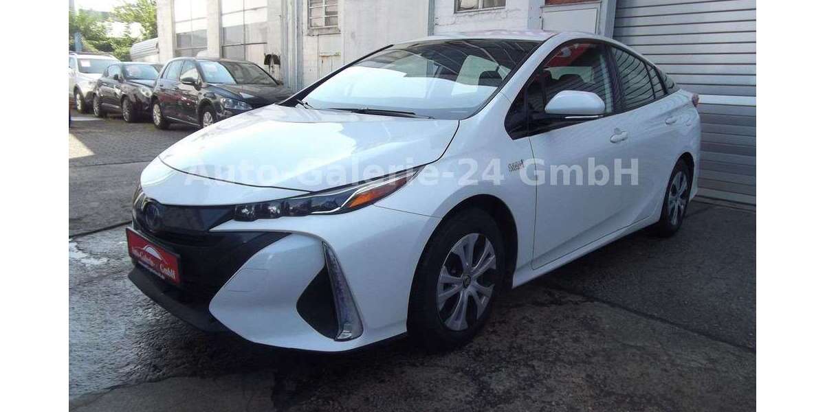 Toyota Prius 43.300 km 19.999 &euro; Berlin 12277