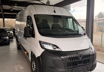 Peugeot Boxer 33.570 km 23.899 &euro; Haßloch 67454