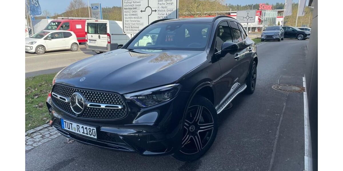 Mercedes-Benz GLC 300 9.000 km 78.888 &euro; Rottweil 78628