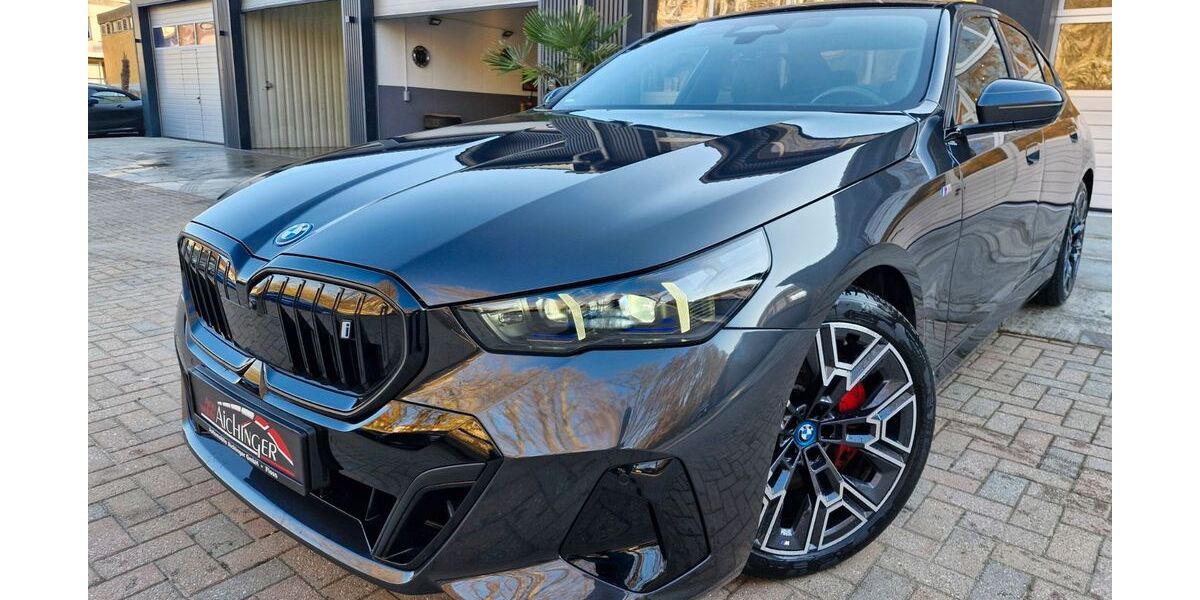 BMW i5 18.650 km 58.900 &euro; Floß 92685