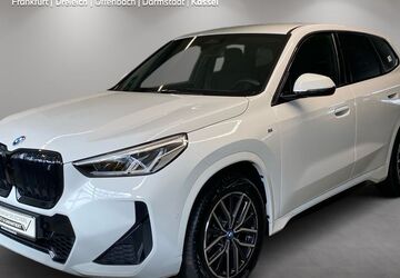 BMW iX1 24.874 km 36.890 &euro; Kassel 34125