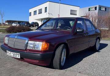 Mercedes-Benz 190 194.500 km 13.990 &euro; Butzbach 35510