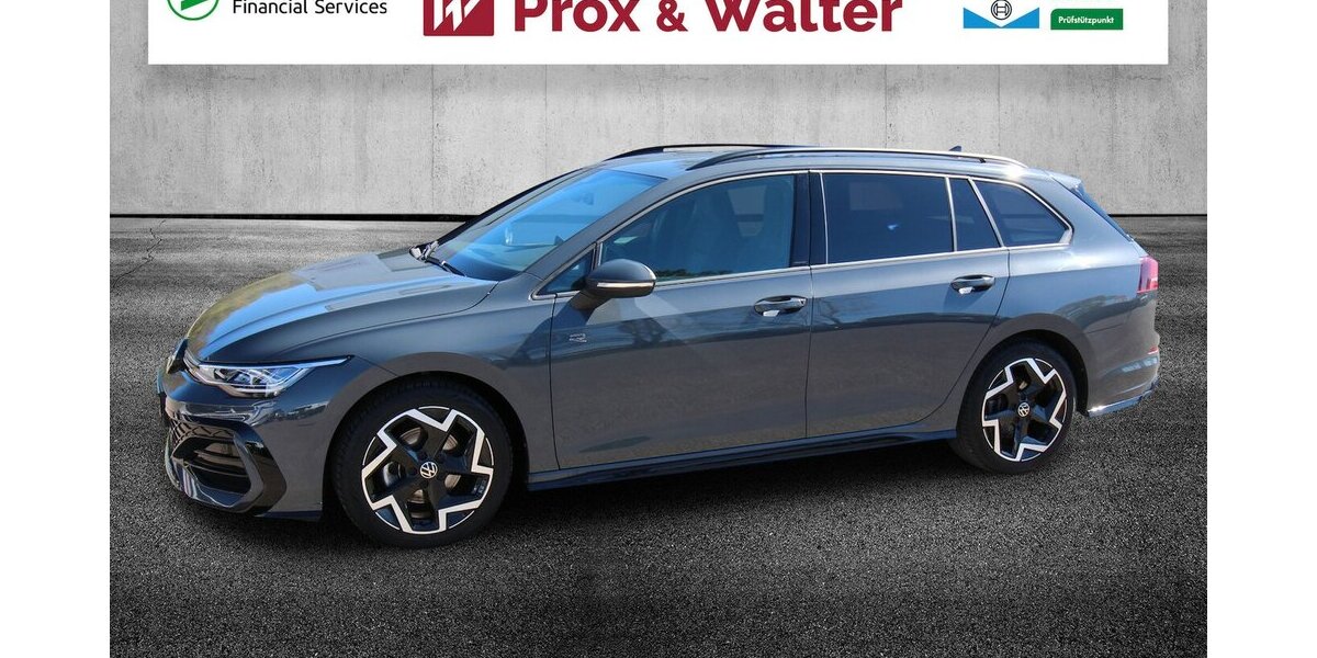 VW Golf VIII Variant 1.5 TSI R-Line LED+KAMERA+ACC 29.927 km 26.500 &euro; Hagenow 19230