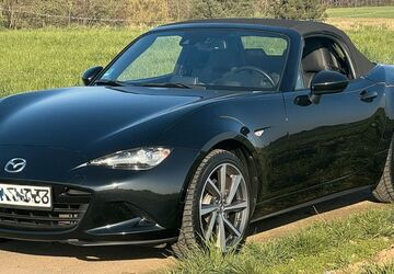 Mazda MX-5 70.000 km 19.800 &euro; Leverkusen 51377