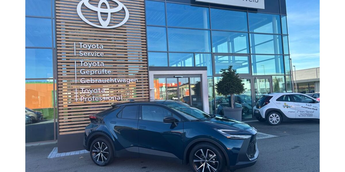 Toyota C-HR 15.000 km 33.900 &euro; Müllheim 79379