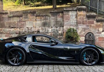 Ferrari 812 8.000 km 719.990 &euro; Schongau 86956