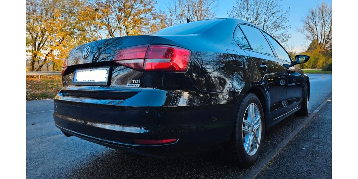 VW Jetta 186.000 km 7.100 &euro; Sankt-Sebastian 56220