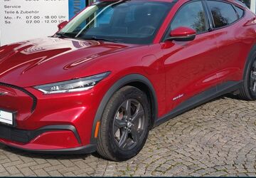 Ford Mustang Mach-E 32.300 km 33.890 &euro; Überlingen 88662
