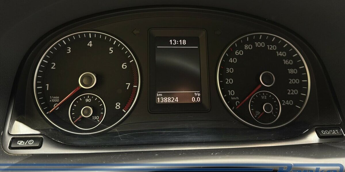 VW Touran Comfortline*7-sitz*AHK*Navi*SHZ*Tempo* 138.823 km 11.890 &euro; Berlin 13187