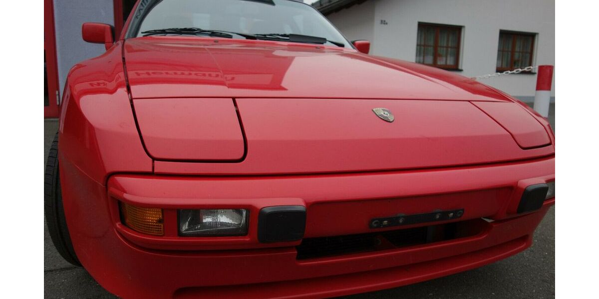 Porsche 944 58.475 km 34.990 &euro; Hof 95030