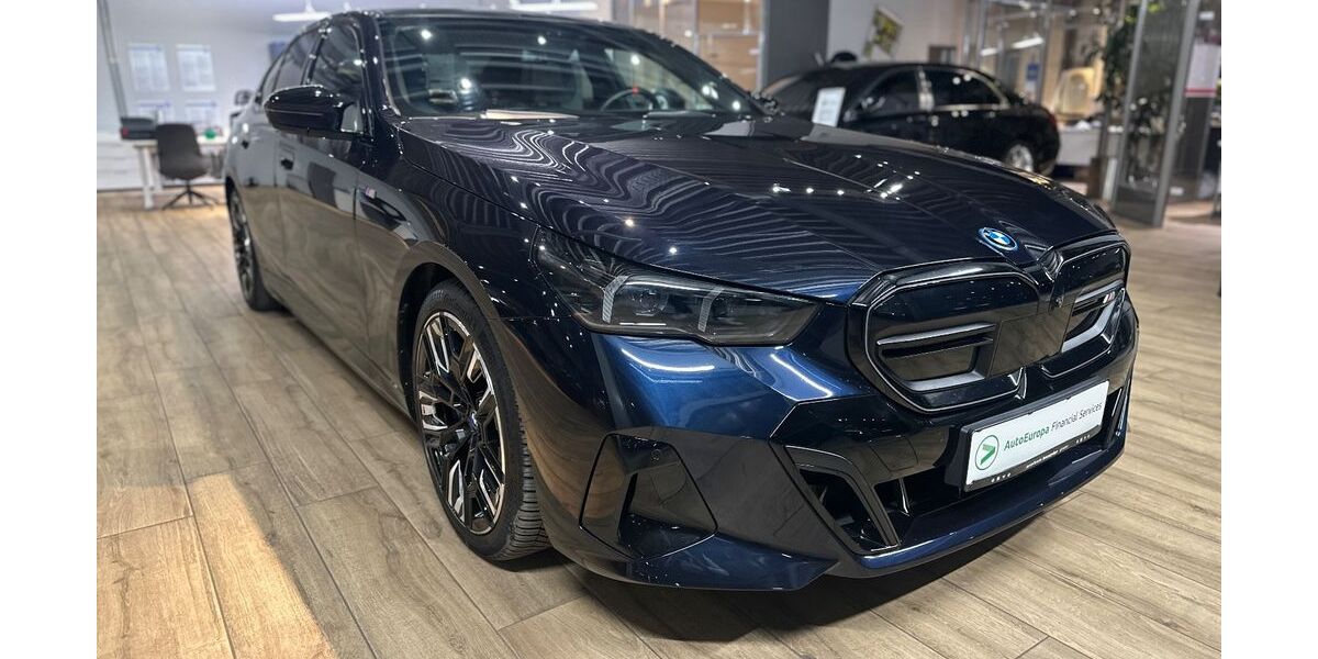 BMW i5 29.797 km 64.950 &euro; Goslar 38644