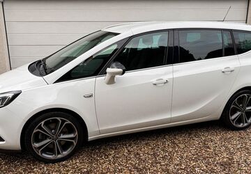 Opel Zafira 64.650 km 14.990 &euro; Gelsenkirchen 45886