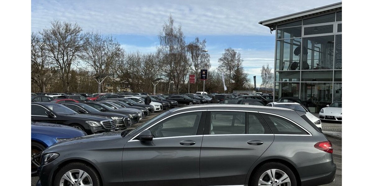 Mercedes-Benz C 220 D T BlueTec NAVI/PDC/SHZ/ACC/SPURHALTE/LED 99.900 km 17.900 &euro; Villingen-Schwenningen 78054