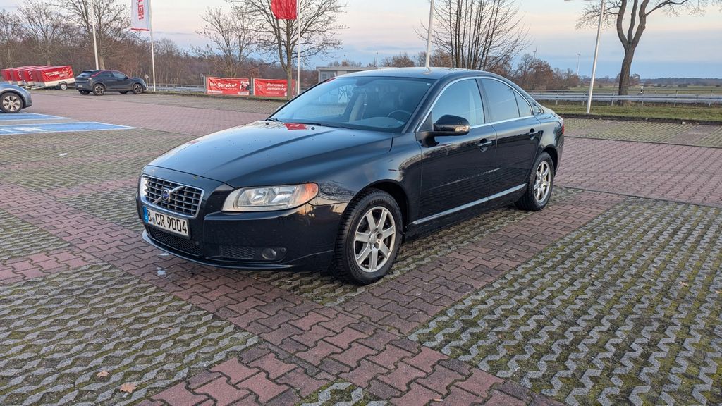 Volvo S80 268.300 km 4.300 &euro; Werneuchen 16356