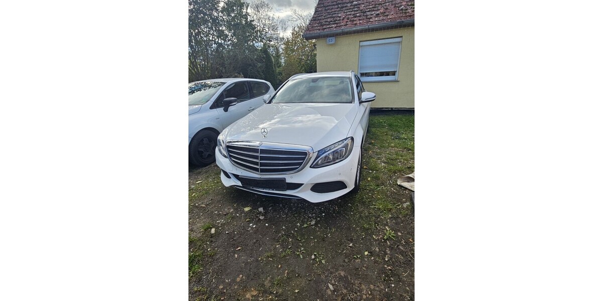 Mercedes-Benz c200d 140.000 km 6.850 &euro; Berlin 10178
