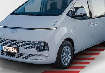 Hyundai STARIA 4.500 km 43.770 &euro; Bad Belzig 14806