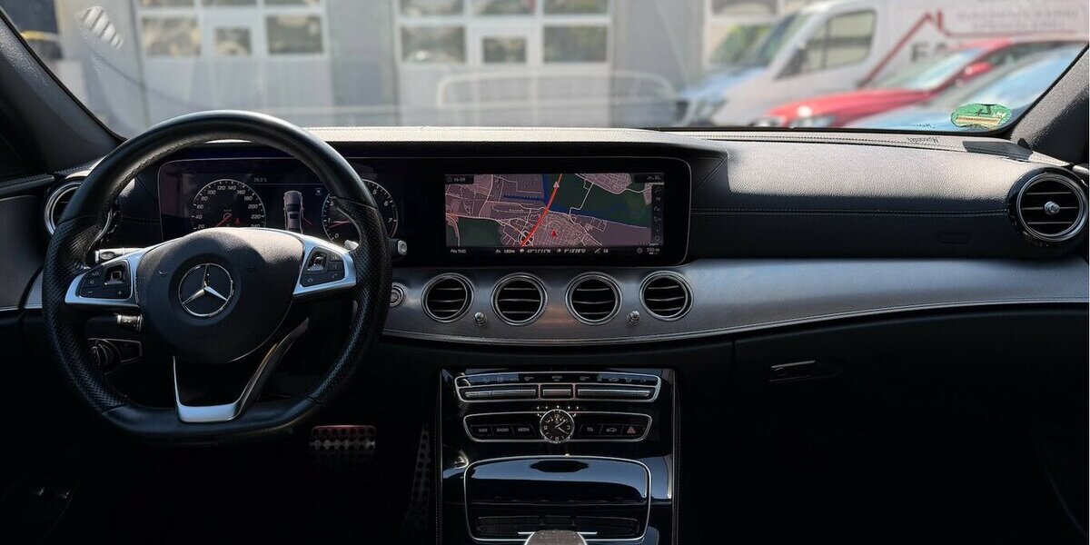 Mercedes-Benz E 400 Limousine 4Matic AMG Line 341.000 km 20.990 &euro; Neckarsulm 74172