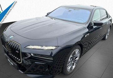 BMW i7 12.324 km 103.850 &euro; Bad Salzuflen 32108