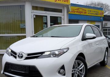 Toyota Auris 143.467 km 8.950 &euro; Würzburg 97078