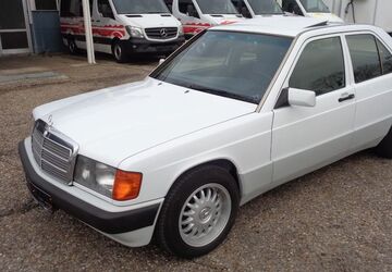 Mercedes-Benz 190 110.000 km 9.890 &euro; Heilbronn 74080